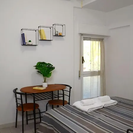 Private In Trastevere דירה